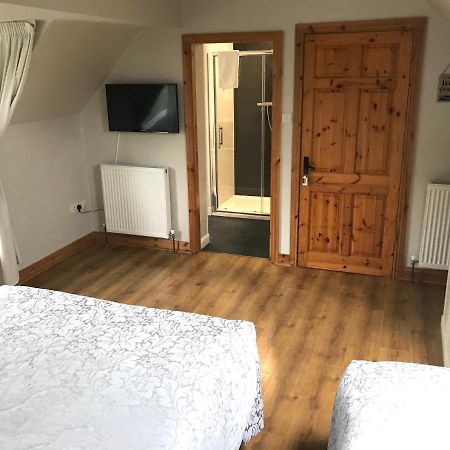 Grove Lodge B&B Монахан Экстерьер фото